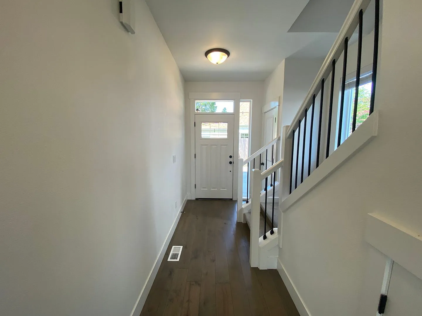 4-bedroom, 3.5-bath Home within the Brentwood-Darlington Neighborhoods — Photo 4