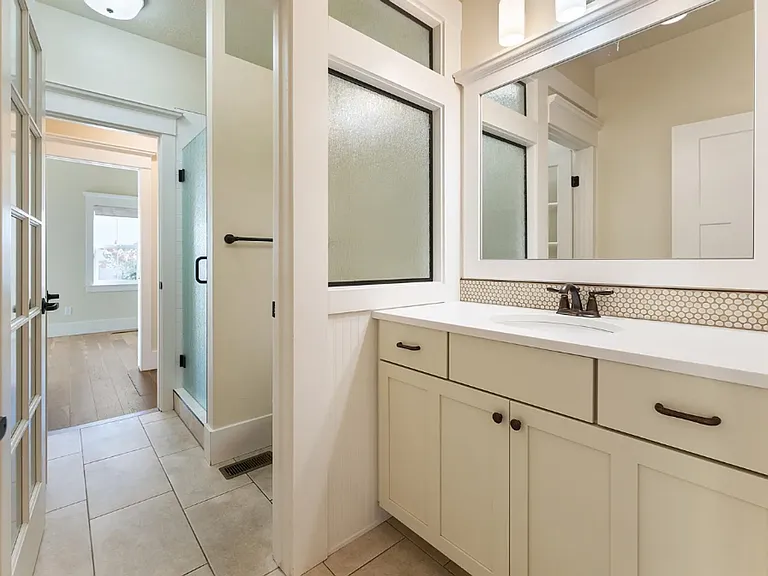 115 S Mathie Way — Photo 14
