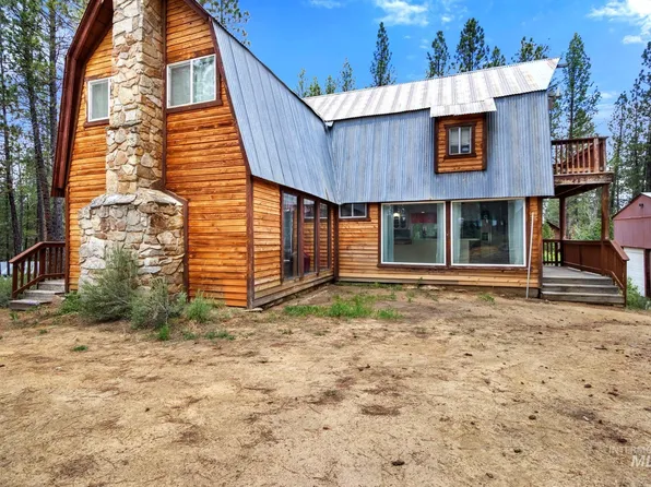 66 View Dr, Centerville, ID 83631
