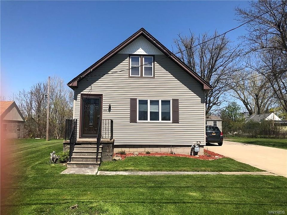 1st image of 400 Vistula Ave