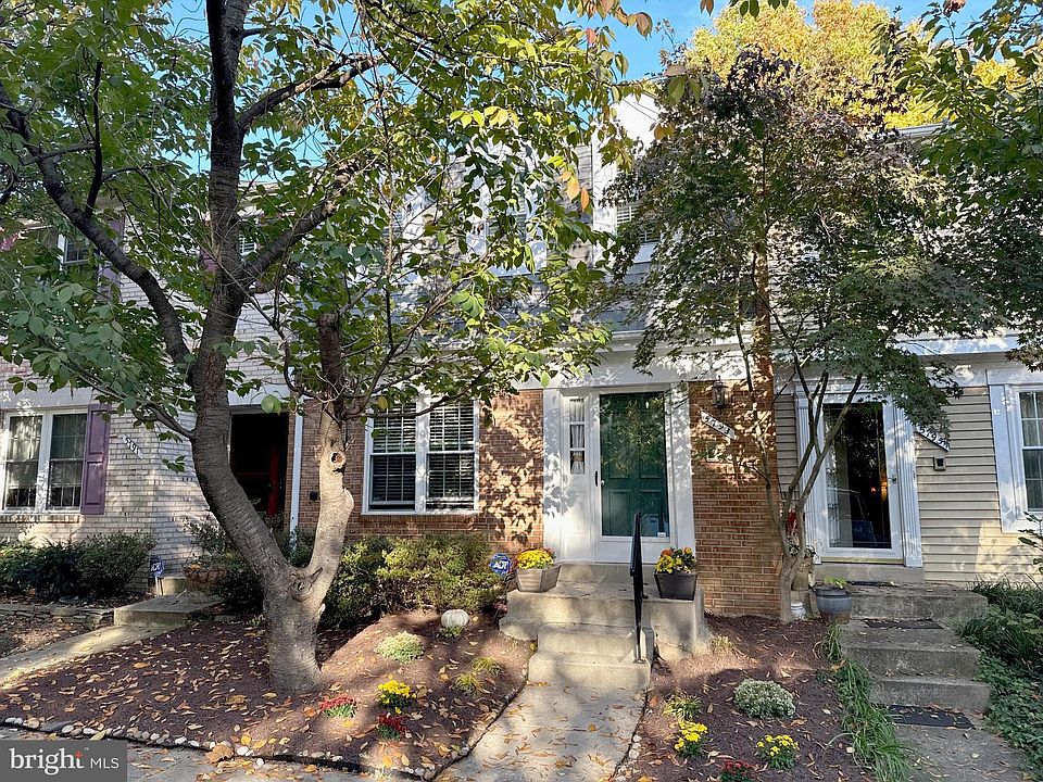 1st image of 5793 Heritage Hill Dr