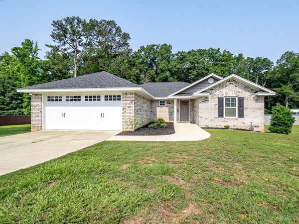 3050 Kaempfer Cir