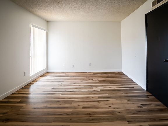 4th image of 1515 W Missouri Ave APT 36