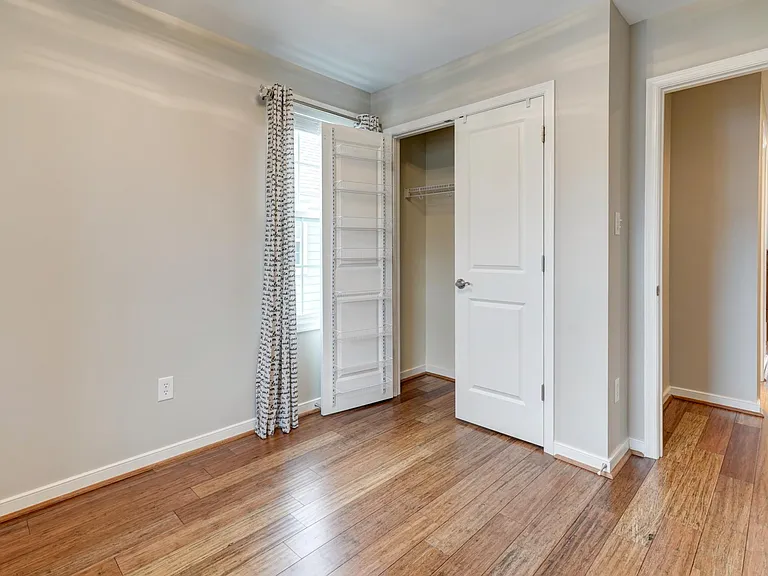 3930 Redbud Rd — Photo 26