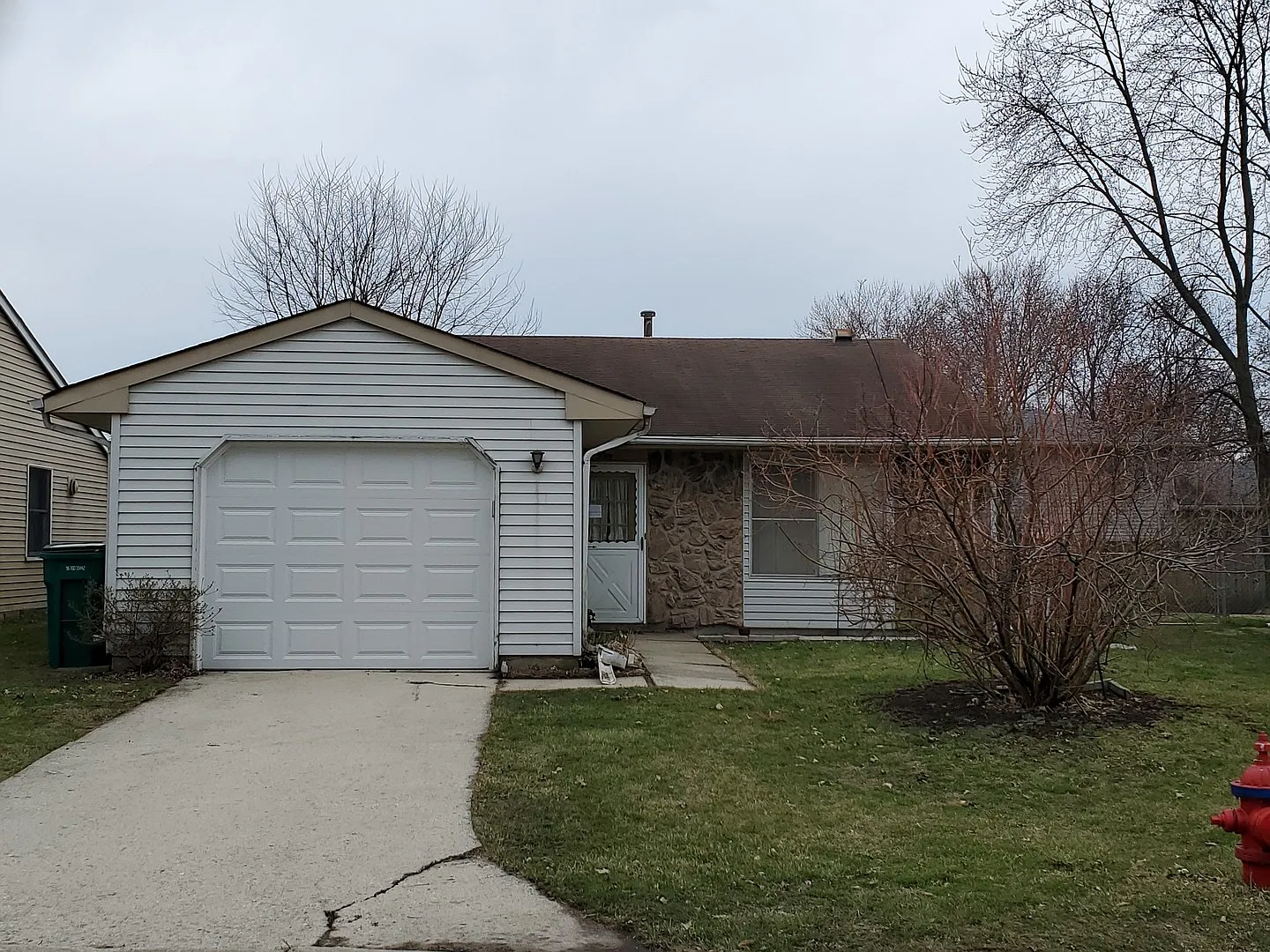939 Shiloh Ct photo 1