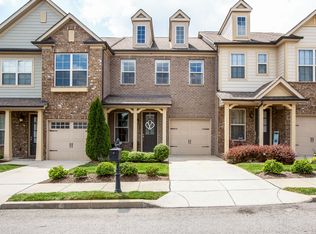 1576 Hampshire Pl, Thompsons Station, TN 37179
