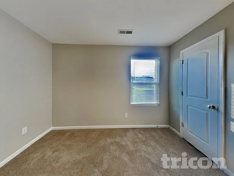 1110 Langston Dr — Photo 12