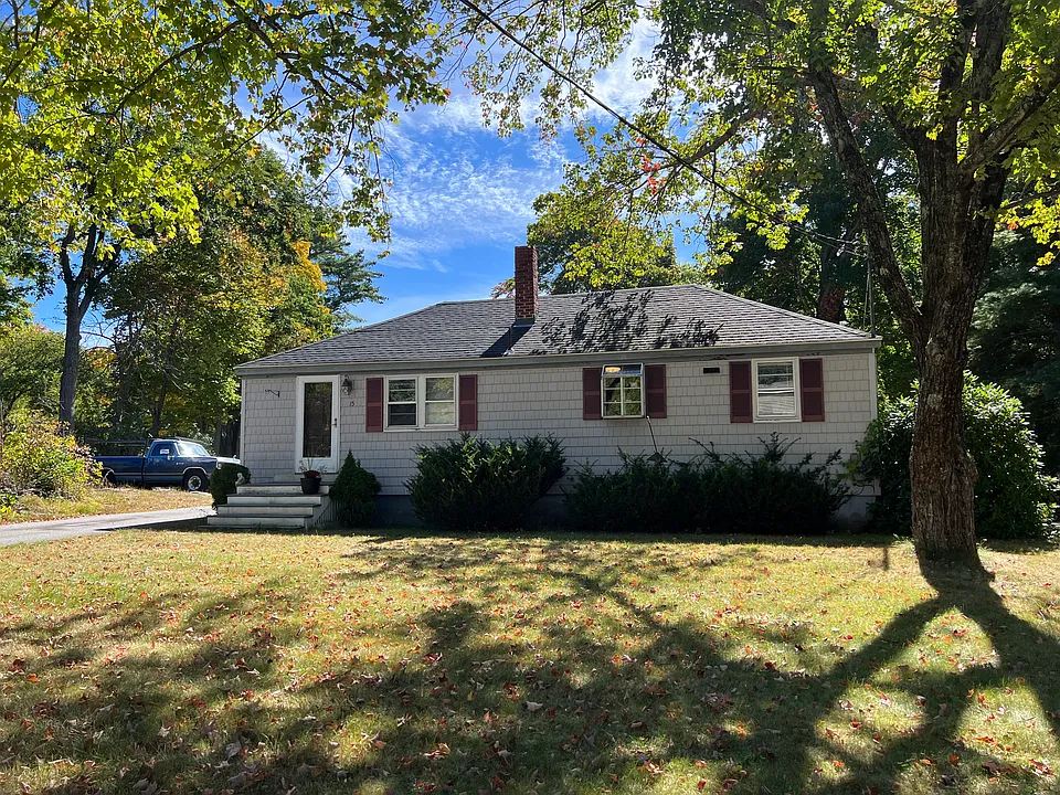 15 Allen Avenue Ext