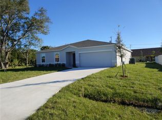 2073 SW Ember St, Port Saint Lucie, FL 34953