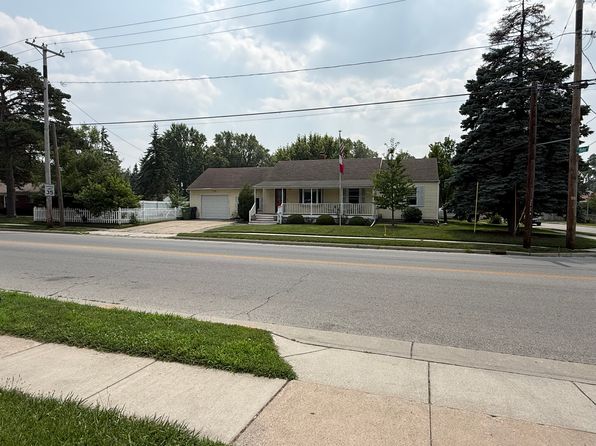 1143 Michigan Ave
