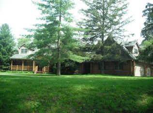 6835 Brendel Rd, White Lake, MI 48383