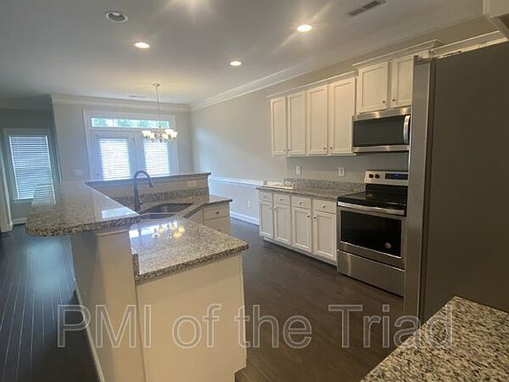 3rd image of 5179 Farm House Trl