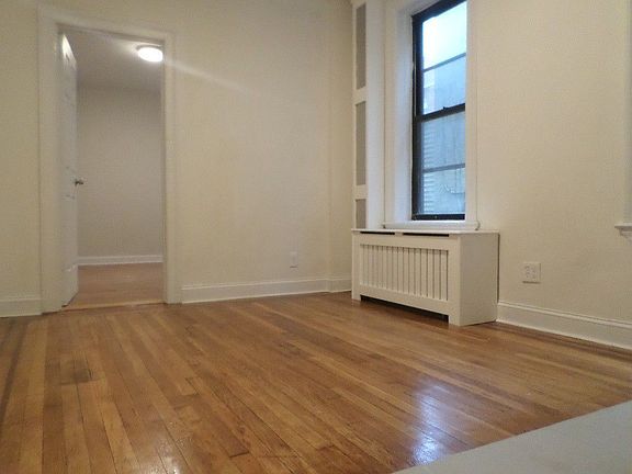 3rd image of 2523 31st Ave APT A12