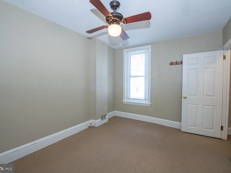 4707 Smick St — Photo 28