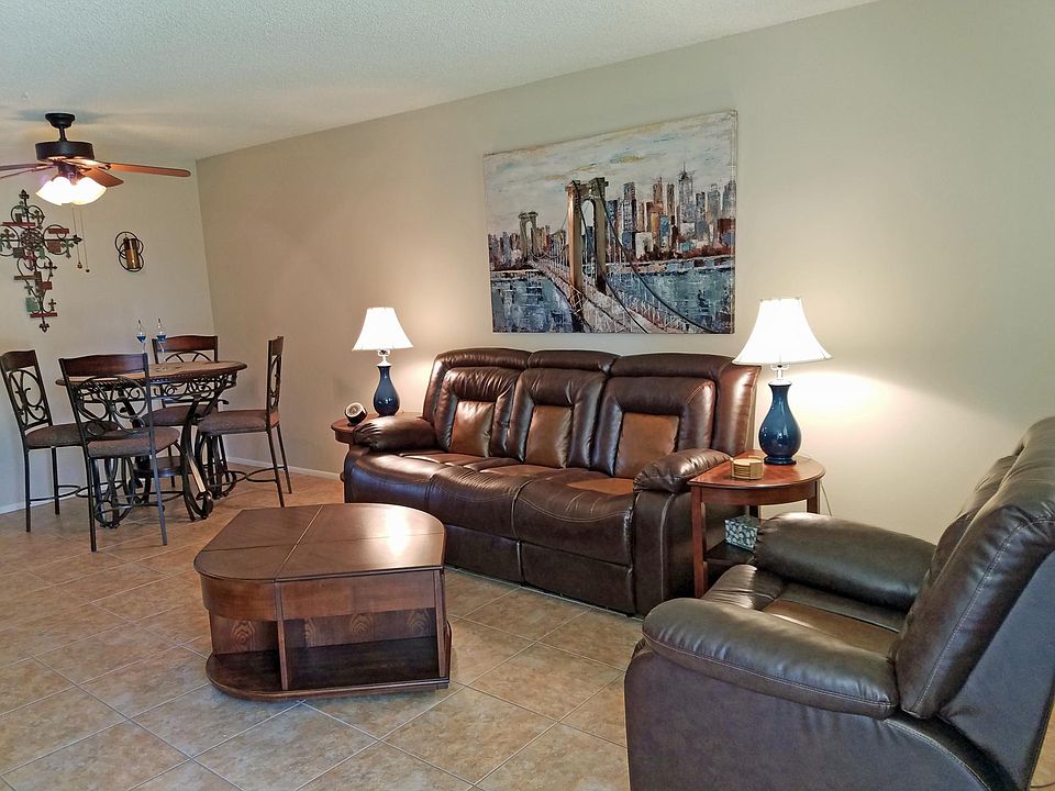 Generous size living space