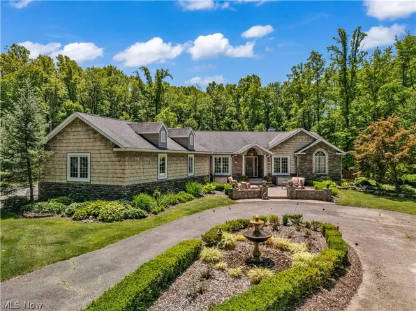 10199 Sherman Rd, Chardon, OH 44024