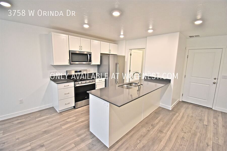 1st image of 3758 W Orinda Dr