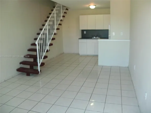 3901 SW 109th Ave #6, Miami, FL 33165