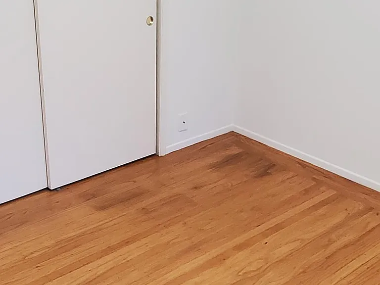 2918 Deakin St #5 — Photo 11