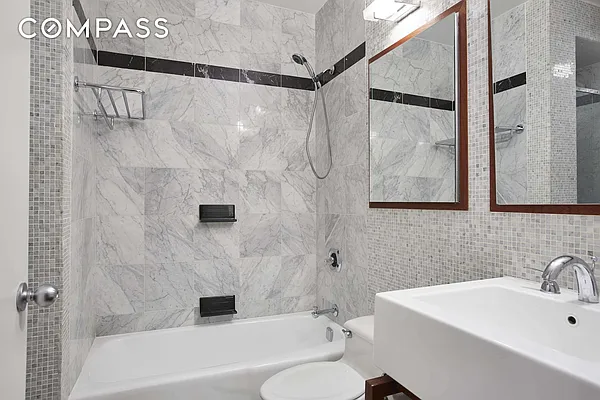 Rented by Compass | media 12