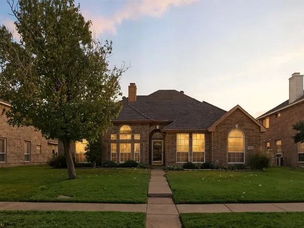 8502 Linda Vista Dr, Rowlett, TX 75088