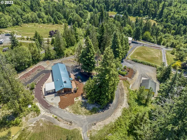 195 Isaacson Dr, Kelso, WA 98626