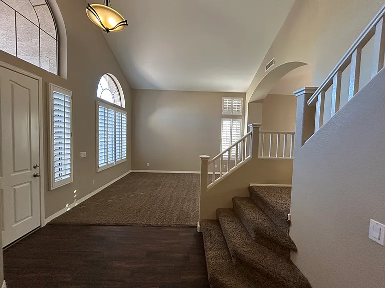 5163 W Village Dr — Photo 6