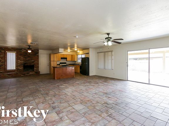 2nd image of 3655 W Charleston Ave
