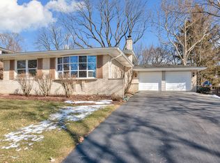 5823 Dearborn Pkwy, Downers Grove, IL 60516