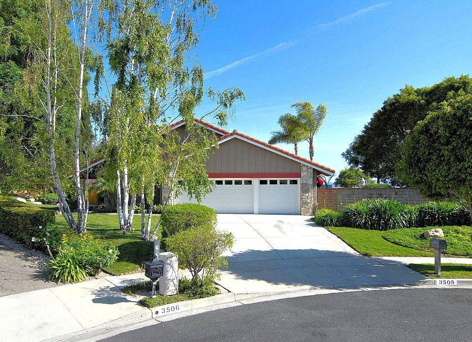 1st image of 3505 N Quarzo Cir
