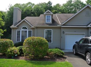 25 Hamden Hills Dr UNIT 38, Hamden, CT 06518