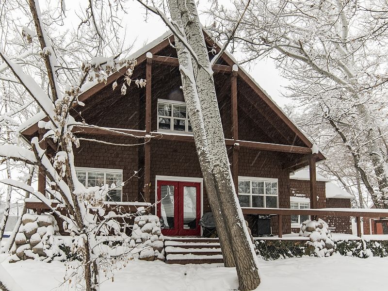 1st image of 5808 S Duck Pond Ln