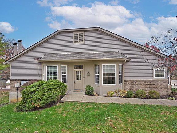 3rd image of 2467 Coveyrun Ct S