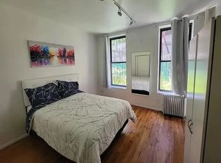 534 W 50th St APT 1, New York, NY 10019