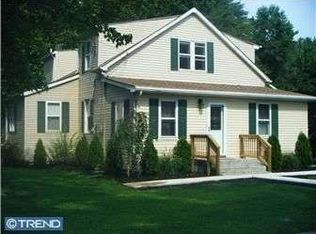 129 E Del A Vue Ave, Carneys Point, NJ 08069