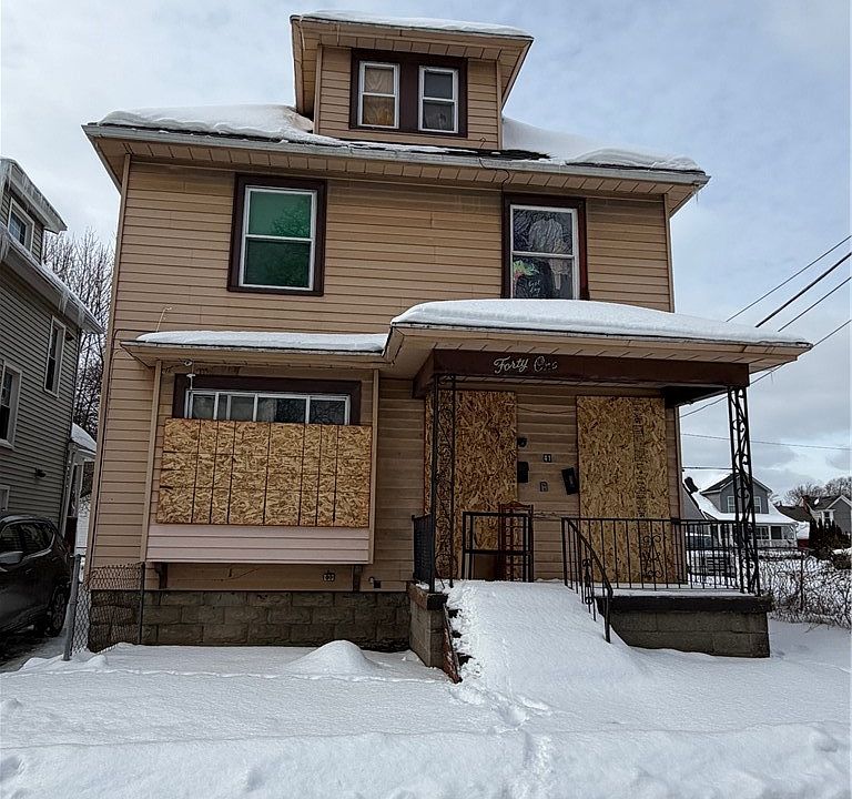 1st image of 41 Pierpont St