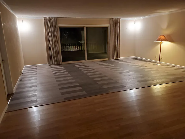 2540 Clairemont Dr #101 — Photo 6