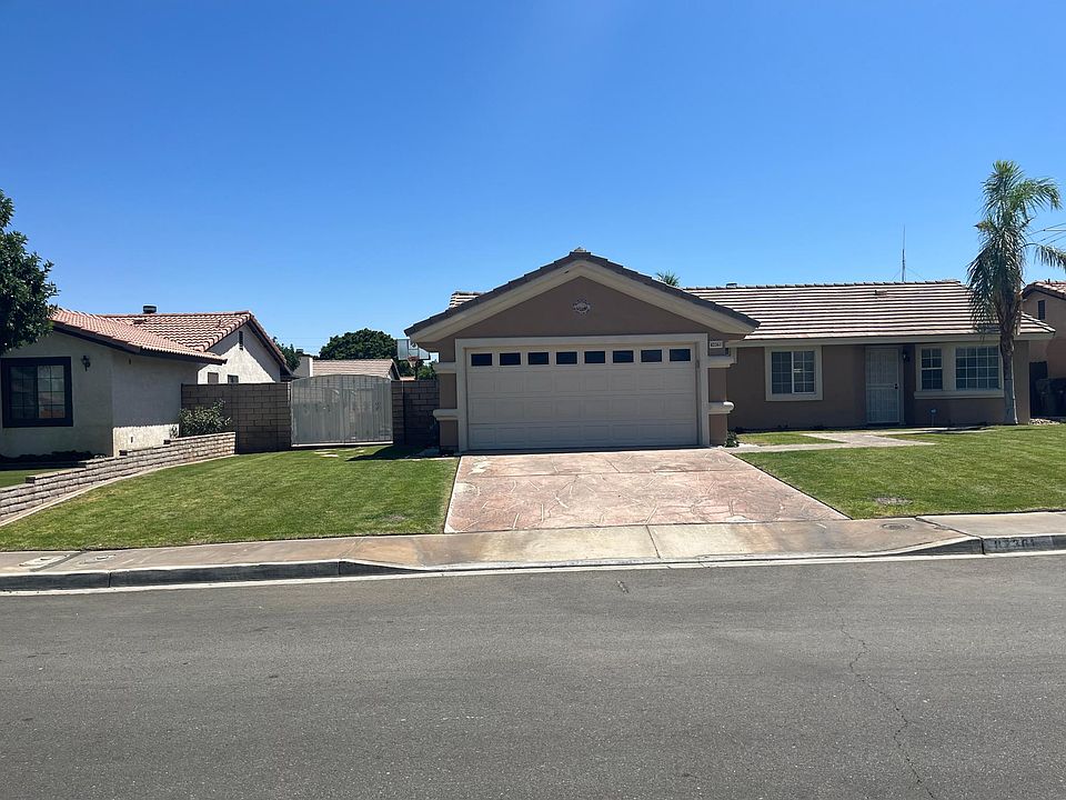 1st image of 82361 Sunaire Ct