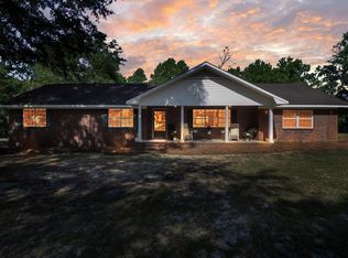 227 Nesbit Rd, Odum, GA 31555