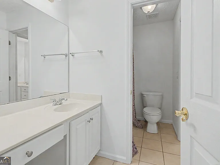 255 Squire Ln — Photo 44