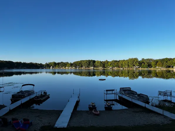 1030 Lavine Park Rd, Bronson, MI 49028