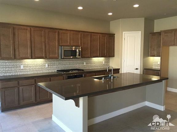 2nd image of 43 Croisette Ct #2