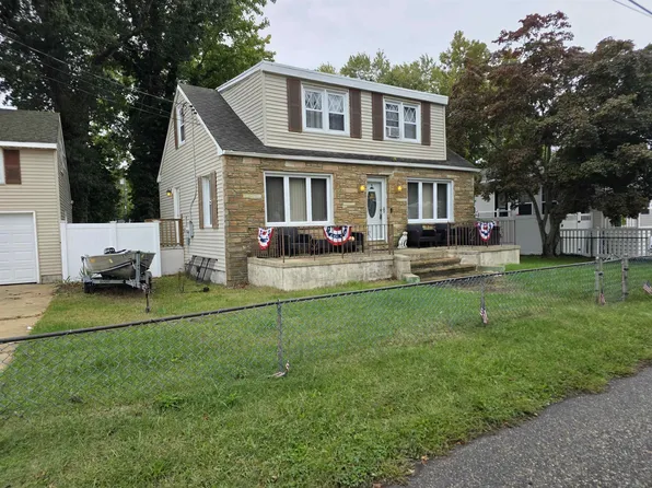 14 New Jersey Ave, Villas, NJ 08251