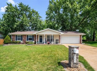 4 Appletree Ct, Saint Peters, MO