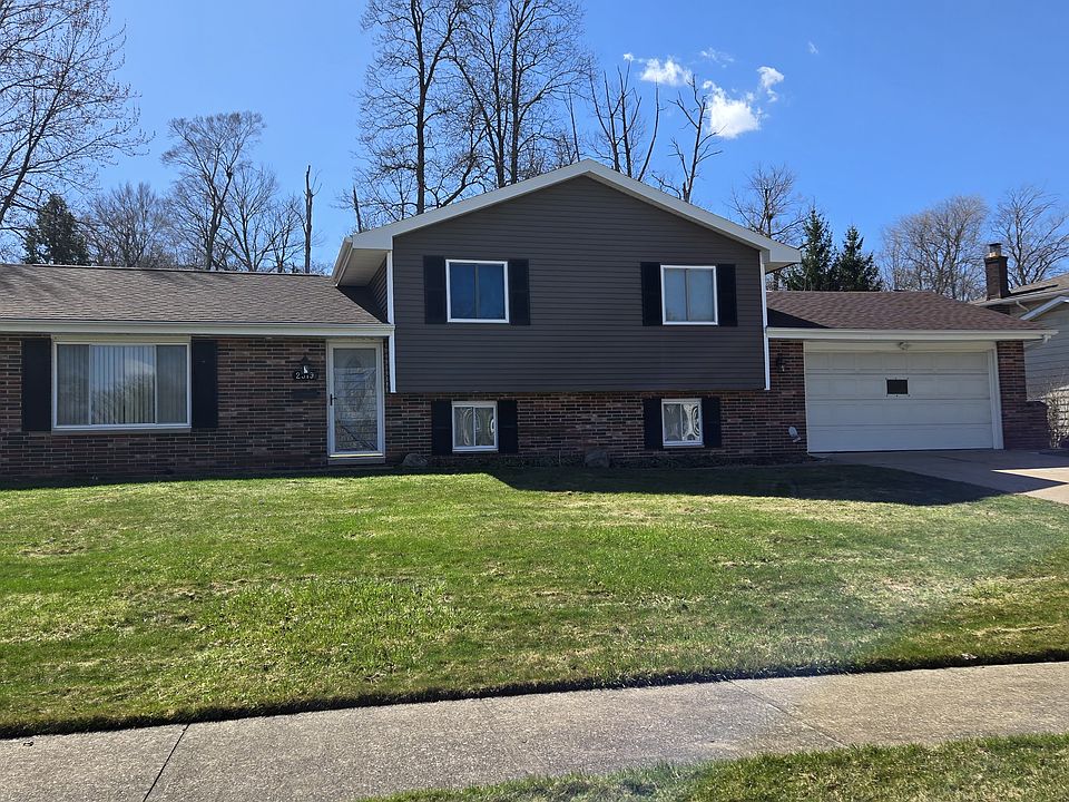 1st image of 2319 Green Acres Dr