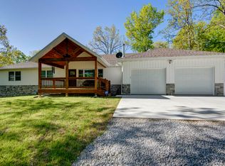 1396 Morris Rd, Mountain Grove, MO 65711