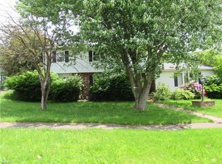 343 6th St, Campbell, OH