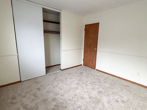 4th image of 2420 Dupont Ave S APT 303