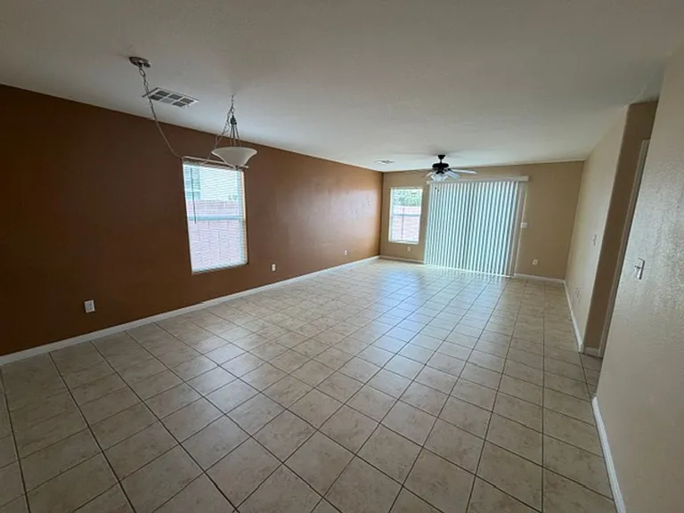 9940 S Brazos Bend St #1 — Photo 4