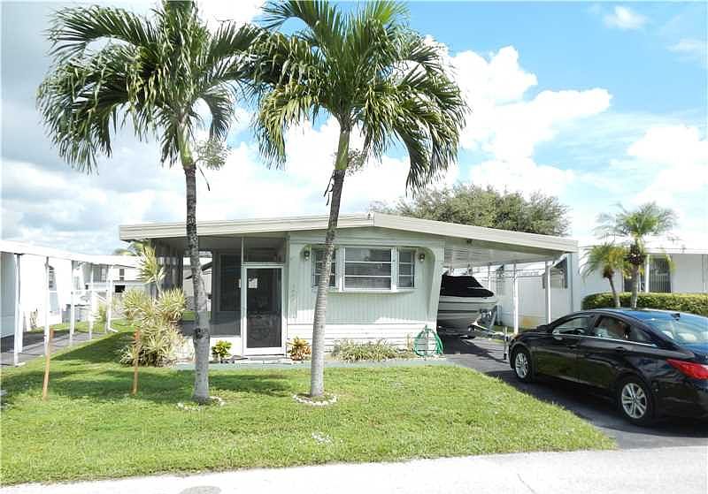 1st image of 2905 W Marina Dr